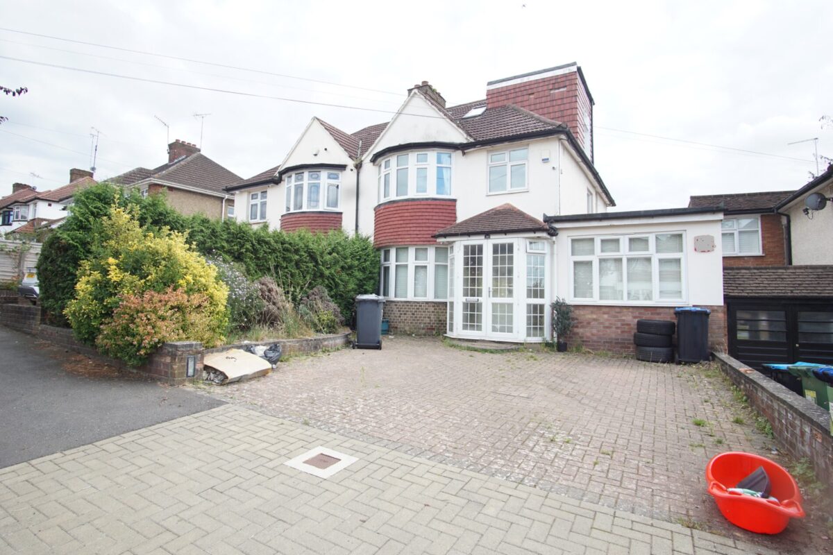 Wykenham Hill, Wembley, HA99RZ