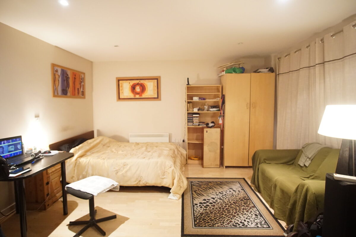 Flat2, London, SE11