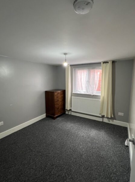 charter house Avenue, Wembley, HA03DB