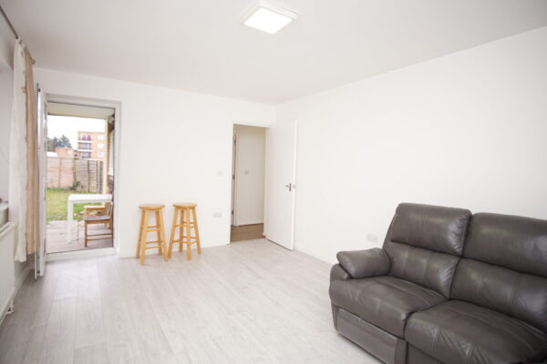 Stanley court, Stanmore, HA7